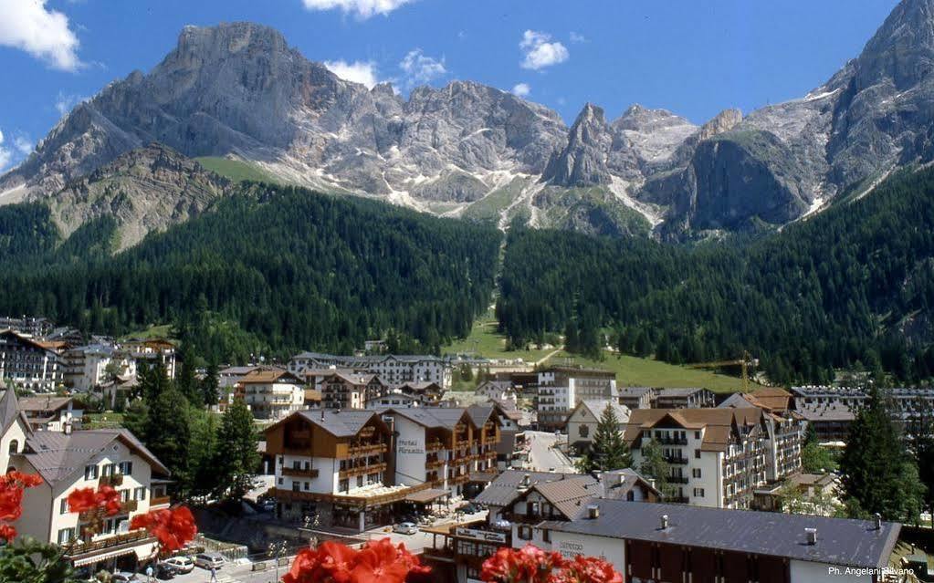 Sporting Aparthotel San Martino Di Castrozza Luaran gambar